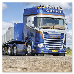Casa di Slob DAF XF met stenenwagen